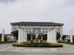 国庆中秋双节同庆，，，，，，，优德88集团红旗飘扬！